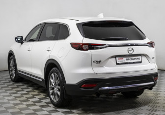 Подержанный автомобиль Mazda CX-9 2017 года (7 фото)