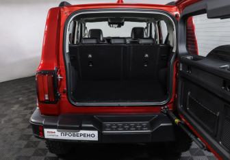 Подержанный автомобиль Tank 300 2024 года (10 фото)