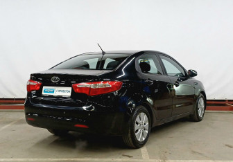 Подержанный автомобиль Kia Rio Sedan 2011 года (5 фото)