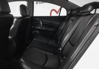 Подержанный автомобиль Mazda 6 Sedan 2012 года (10 фото)