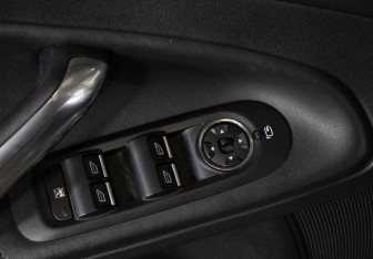 Подержанный автомобиль Ford Mondeo Liftback 2013 года (20 фото)