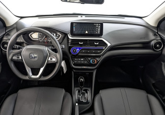 Подержанный автомобиль Changan Alsvin 2023 года (14 фото)