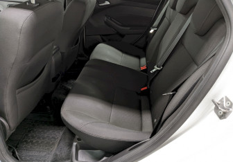 Подержанный автомобиль Ford Focus Hatchback 2019 года (15 фото)