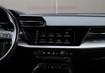 Подержанный автомобиль Audi A3 Sedan 2021 года (10 фото)