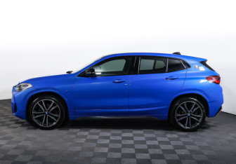 Подержанный автомобиль BMW X2 2021 года (8 фото)