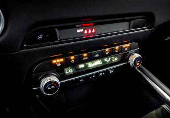 Подержанный автомобиль Mazda CX-5 2020 года (30 фото)