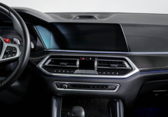 Подержанный автомобиль BMW X6 M 2020 года (13 фото)