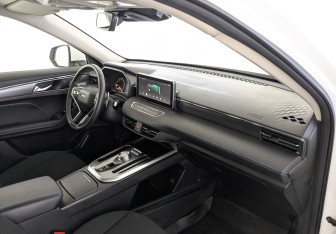 Подержанный автомобиль Haval Jolion 2023 года (11 фото)