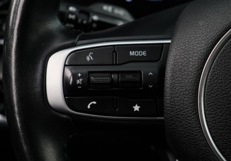 Подержанный автомобиль Kia Sportage 2023 года (29 фото)