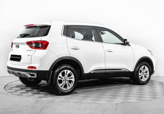 Подержанный автомобиль Chery Tiggo 4 Pro 2023 года (5 фото)