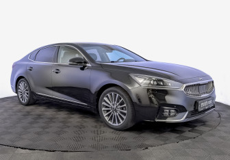 Подержанный автомобиль Kia K7 2019 года (3 фото)