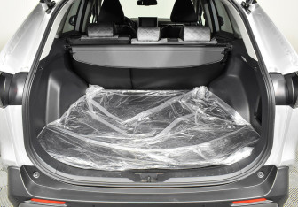 Подержанный автомобиль Toyota RAV4 2020 года (16 фото)