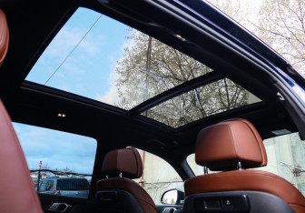 Подержанный автомобиль BMW X7 2021 года (13 фото)