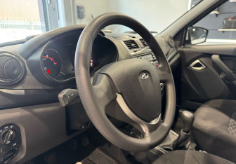 Подержанный автомобиль LADA (ВАЗ) Granta Liftback 2025 года (13 фото)