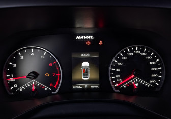 Подержанный автомобиль Haval Jolion 2023 года (16 фото)