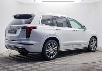 Подержанный автомобиль Cadillac XT6 2021 года (5 фото)