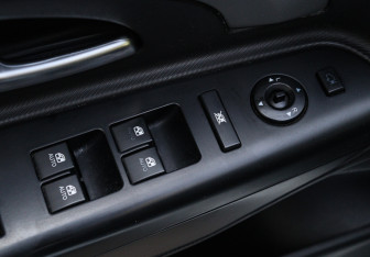 Подержанный автомобиль Kia Ceed Hatchback 2010 года (13 фото)