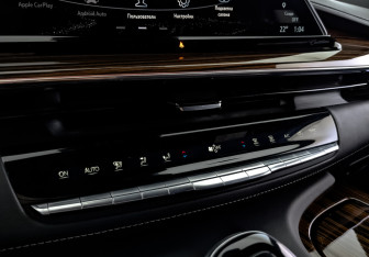 Подержанный автомобиль Cadillac Escalade Suv 2021 года (29 фото)