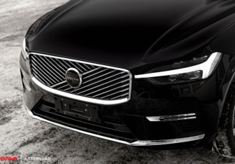 Новый Volvo XC60 2025 (6 фото)