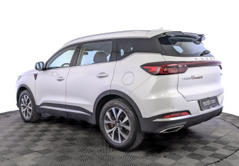 Подержанный автомобиль Chery Tiggo 7 Pro Max 2024 года (7 фото)