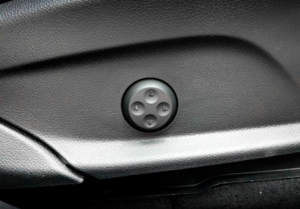 Подержанный автомобиль Mercedes-Benz GLC AMG 2017 года (27 фото)