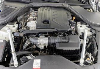 Подержанный автомобиль Genesis G80 2021 года (9 фото)