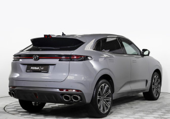 Подержанный автомобиль Changan UNI-K 2023 года (4 фото)