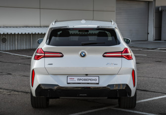 Подержанный автомобиль BMW X3 2025 года (8 фото)