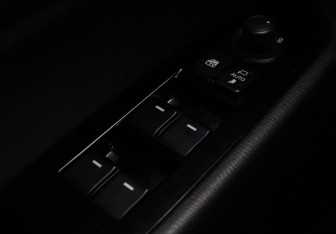 Подержанный автомобиль Mazda CX-5 2017 года (17 фото)