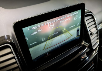 Подержанный автомобиль Mercedes-Benz GLE 2017 года (27 фото)