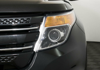 Подержанный автомобиль Ford Explorer 2012 года (7 фото)