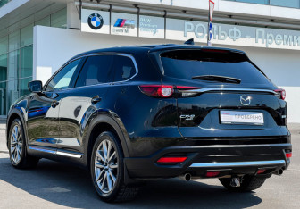 Подержанный автомобиль Mazda CX-9 2018 года (7 фото)