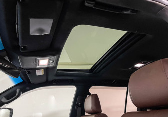 Подержанный автомобиль Toyota Land Cruiser Suv 2017 года (20 фото)