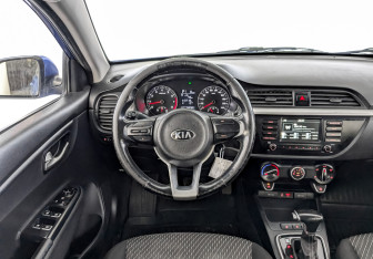 Подержанный автомобиль Kia Rio Hatchback 2019 года (21 фото)