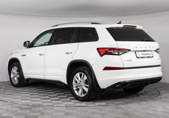 Подержанный автомобиль Skoda Kodiaq 2022 года (7 фото)
