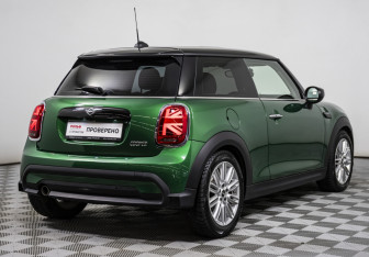 Подержанный автомобиль MINI Hatch 2021 года (5 фото)