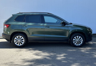 Подержанный автомобиль Skoda Karoq 2021 года (4 фото)