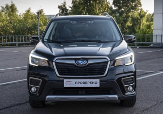 Подержанный автомобиль Subaru Forester Suv 2021 года (2 фото)