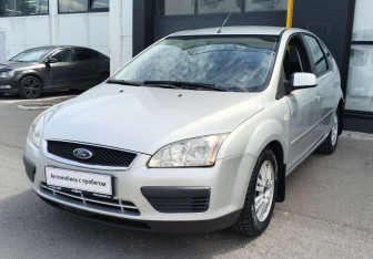 Подержанный автомобиль Ford Focus Hatchback 2007 года (1 фото)
