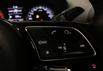 Подержанный автомобиль Audi A3 Sedan 2018 года (24 фото)