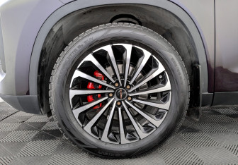 Подержанный автомобиль Exeed TXL 2022 года (18 фото)