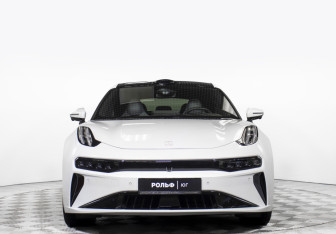 Подержанный автомобиль Zeekr 001 2024 года (2 фото)