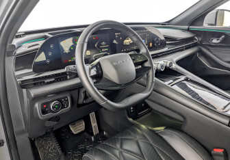 Подержанный автомобиль Exeed RX 2024 года (16 фото)