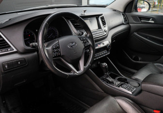 Подержанный автомобиль Hyundai Tucson 2018 года (13 фото)