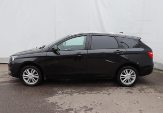 Подержанный автомобиль LADA (ВАЗ) Vesta Wagon 2018 года (8 фото)