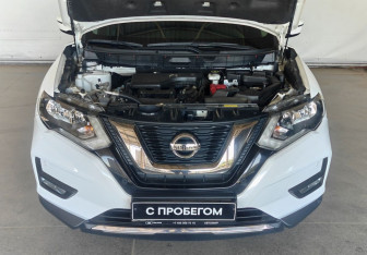 Подержанный автомобиль Nissan X-Trail 2022 года (19 фото)