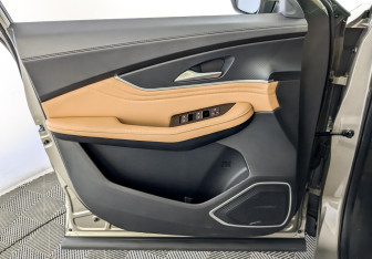 Подержанный автомобиль Evolute i-SKY 2024 года (19 фото)