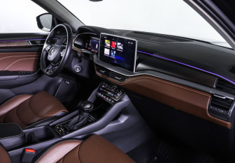 Подержанный автомобиль Skoda Kodiaq 2023 года (11 фото)