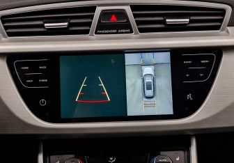 Подержанный автомобиль Geely Atlas 2021 года (27 фото)