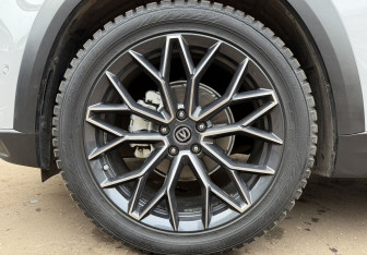 Подержанный автомобиль Changan UNI-T 2023 года (9 фото)